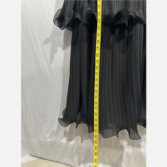 NWT $398 IEENA Mac Duggal [ 4 ] Rosette Ruffle Layered Rosette Dress Gown Black‎ - Picture 4 of 14